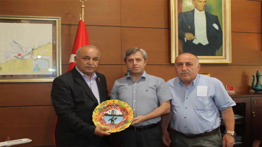 Vali Çınar'a anlamlı ziyaret