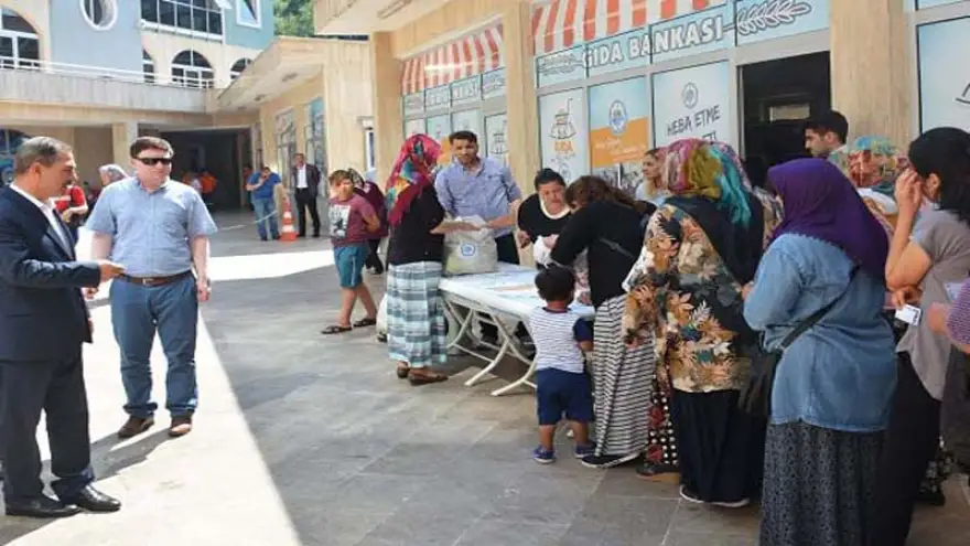 Başkan Uysal'dan ihtiyaç sahiplerine yardım eli...