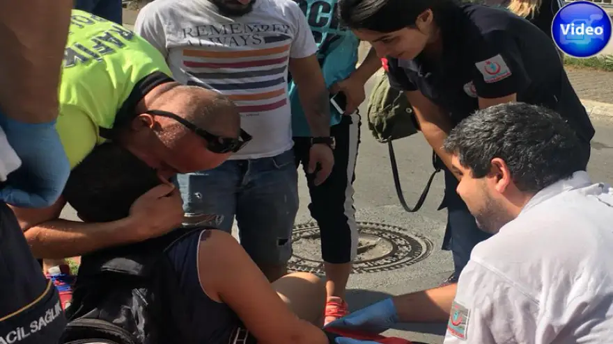 Polis'ten çocuğa şeffat öpücüğü