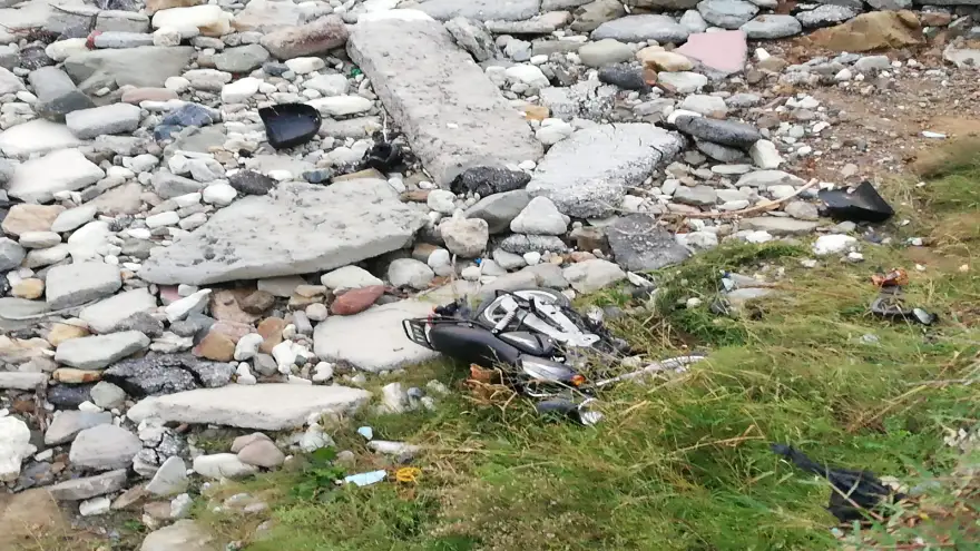 10 metreden deniz kıyısına uçtu