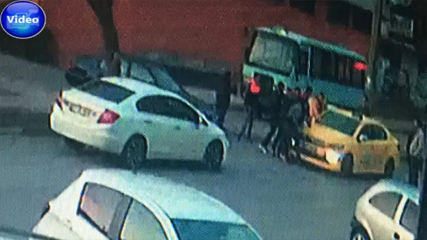 Şişeli sopalı kavga; 1 ağır yaralı