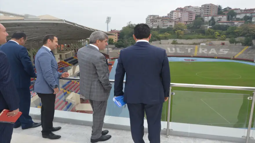 Vali Çınar ziyaret ve incelemelerini sürdürüyor