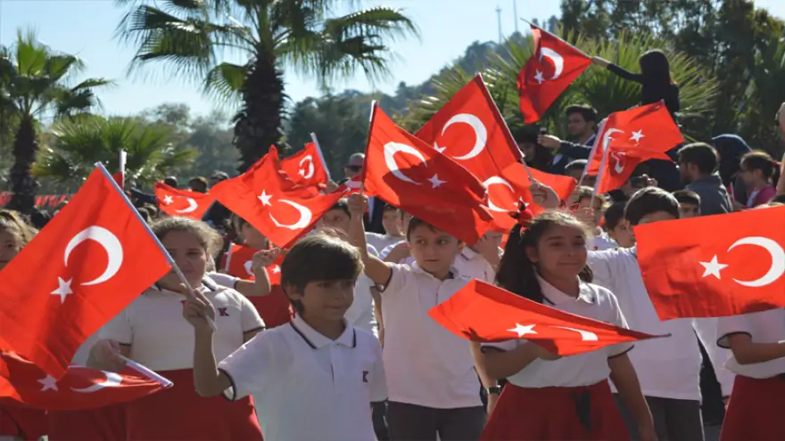 Ereğli'de Cumhuriyet'e yakışan kutlama...