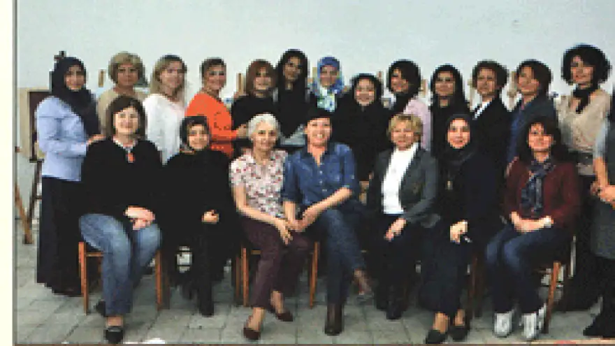 ERDEMİRLİ KADINLAR YARDIM DERNEĞİ RESİM SERGİSİ