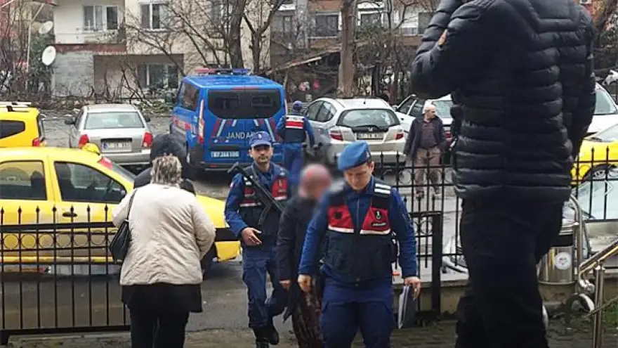 Tartıştığı kayınpederini bıçakladı…