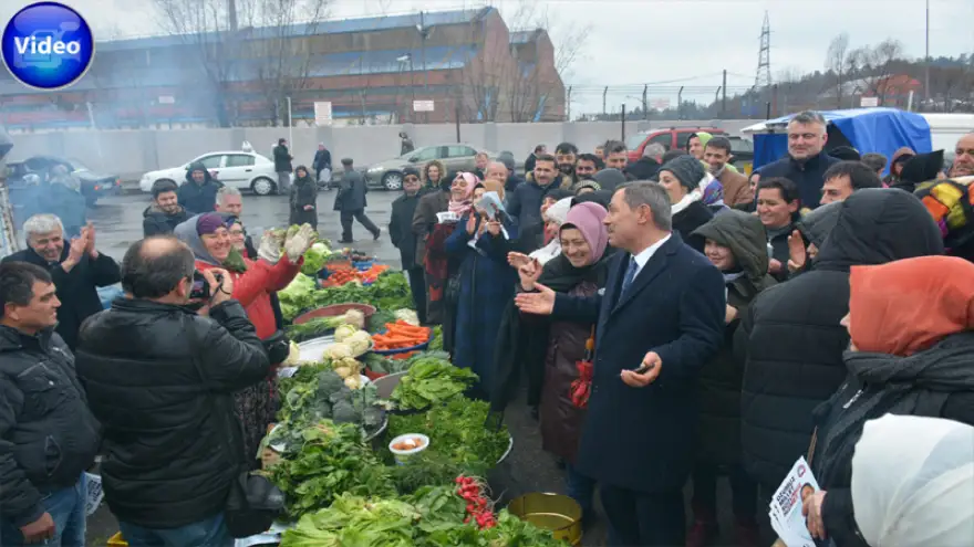 Uysal, cumartesi pazarını gezdi