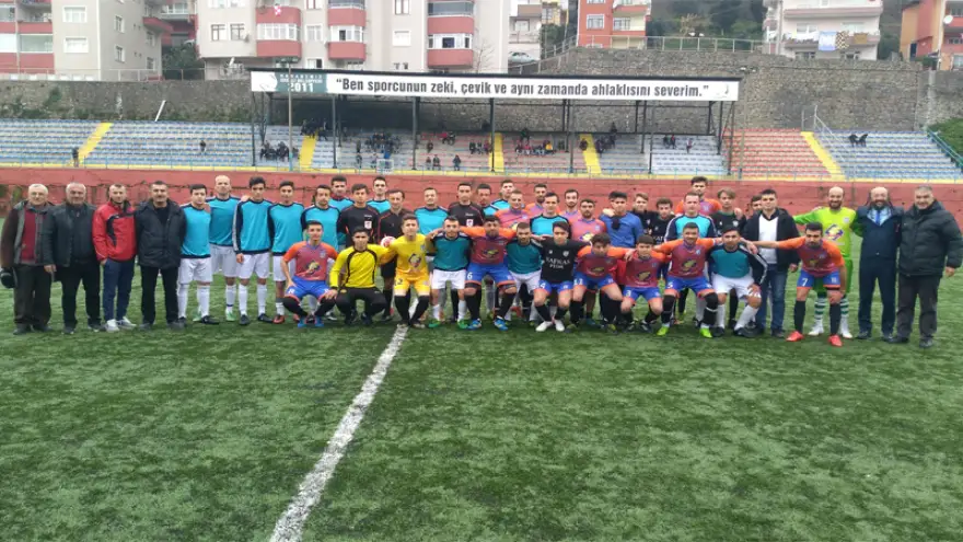 İlk maç ilk malibiyet...