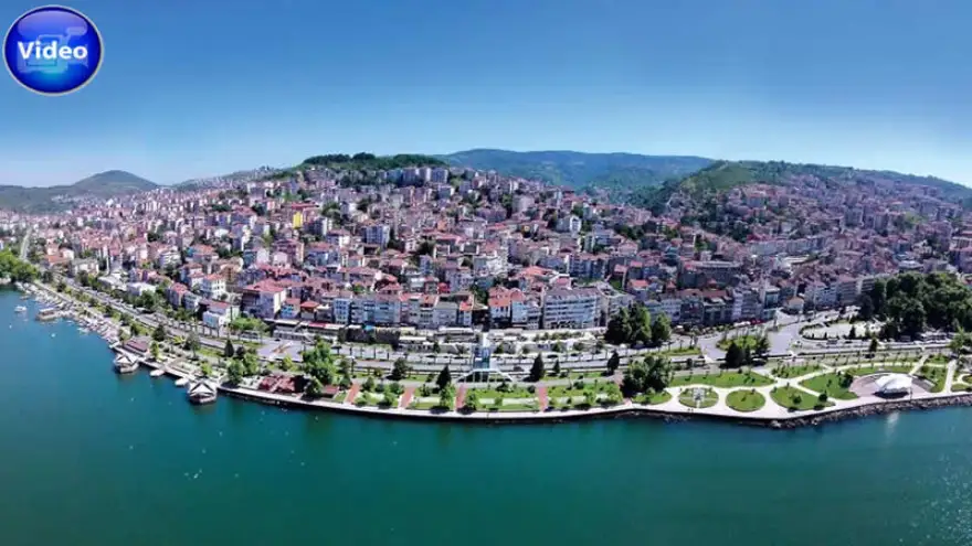 Çınar, Çilek ve Çelik'in Hikayesi