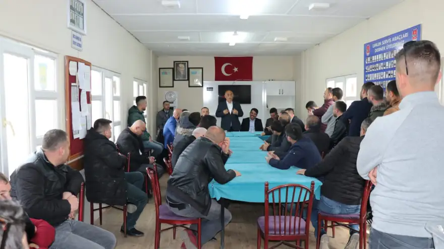 Şahin, Umum Servis Araçları Derneğini ziyaret etti