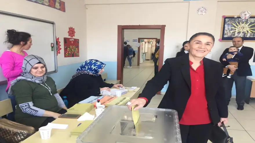 Uysal, oyunu kullandı