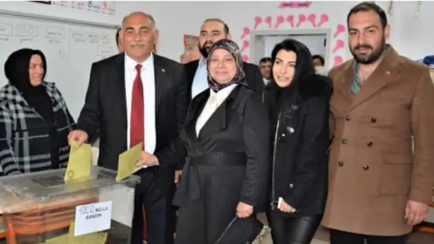 Şahin; “İlk defa kendim için oy kullandım…”