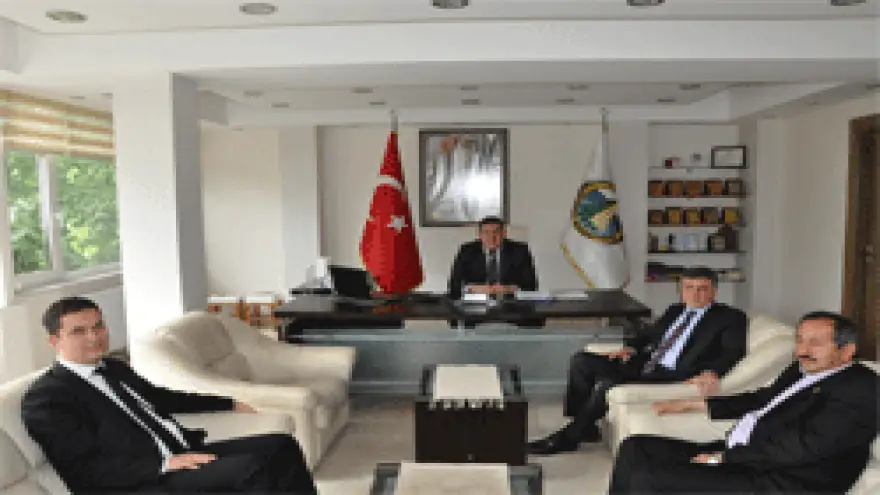 KANDİLLİ BELEDİYE BAŞKANI'NDAN ZİYARET