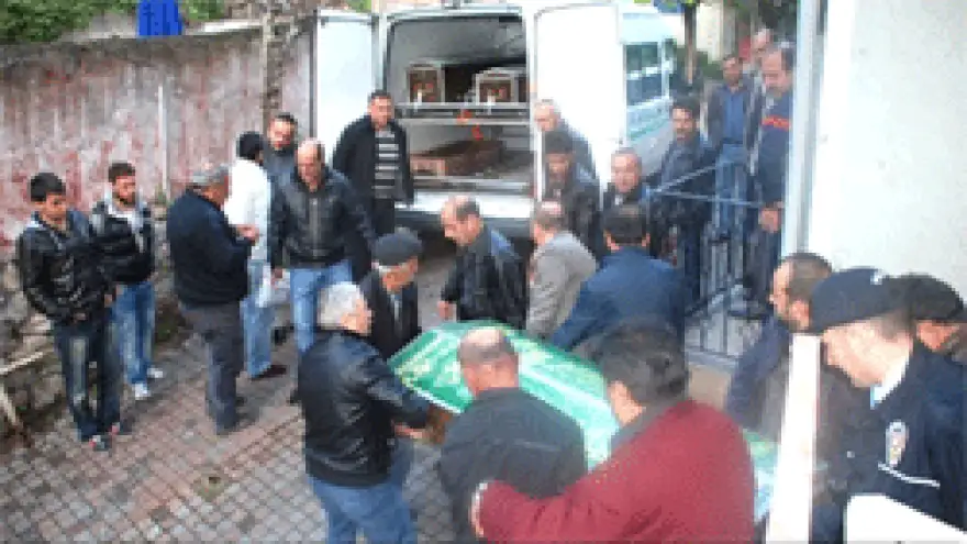 ÇALIŞTIĞI İŞ YERİNDE ÖLÜ BULUNDU