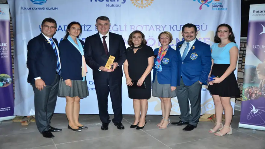 Rotary'de, Aykut Ateş dönemi törenle başladı
