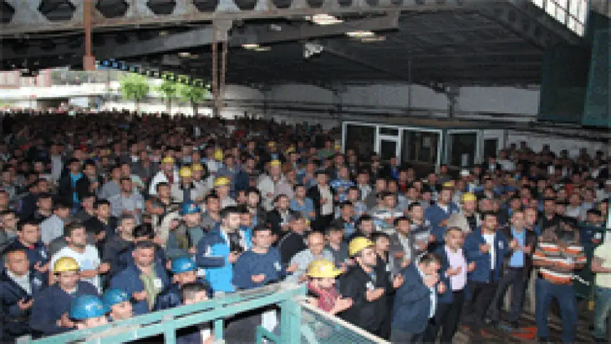 TUTKUN: "SOMA'DA KELİMELERİN ANLATILAMADIĞI BİR ACI YAŞANIYOR"