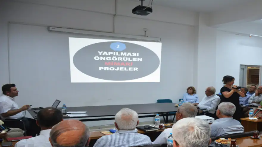 Posbıyık, stratejik planı STÖ ve siyasilere sundu