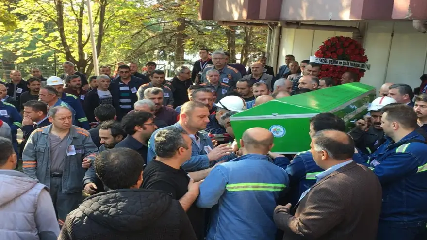 Arasoğlu, son yolculuğuna uğurlandı
