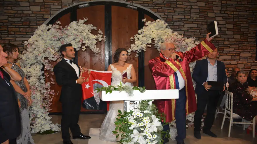 Başkan Posbıyık'tan anlamlı hediye!..