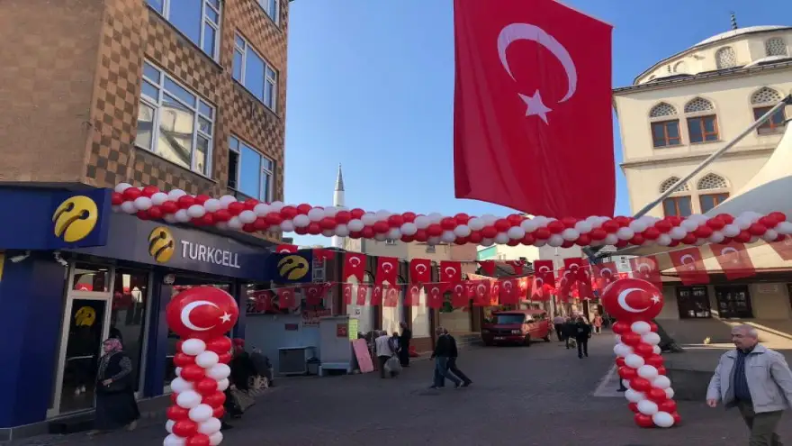Ereğli, Türk Bayrakları ile donatıldı