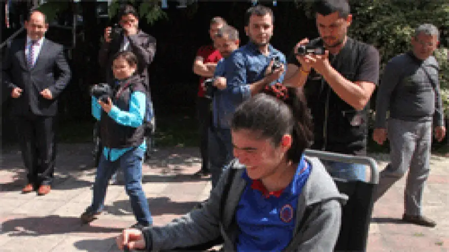 7 SENE SONRA AKÜLÜ SANDALYESİNE KAVUŞTU