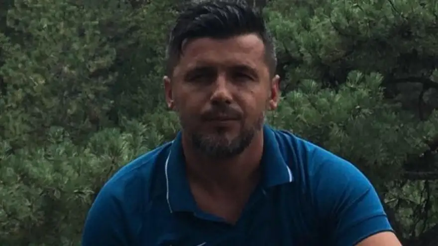 Yaman, istifa etti..