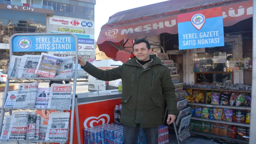 Yerel gazete satış stantları hizmette