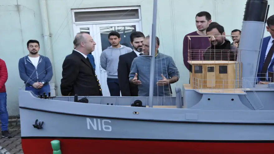Tuğamiral Uyar, Denizcilik Fakültesini ziyaret etti