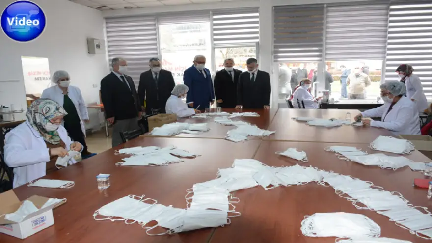 Vali Bektaş, Belediye maske üretim tesisini inceledi