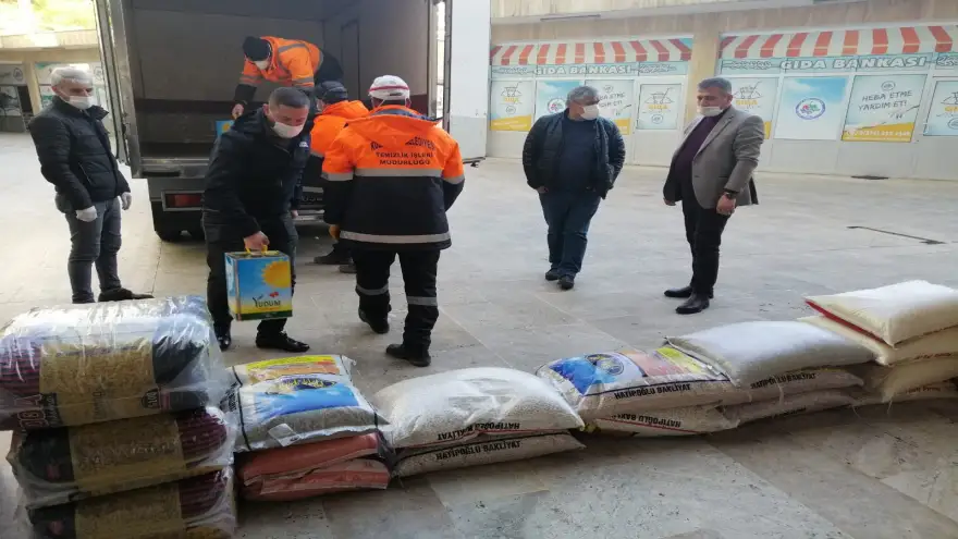 Kent Konseyi, 1 Ton gıda yardımında bulundu