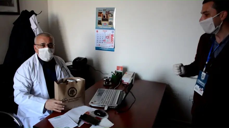 Kdz. Ereğli Belediyesi sağlık ocaklarına maske dağıttı