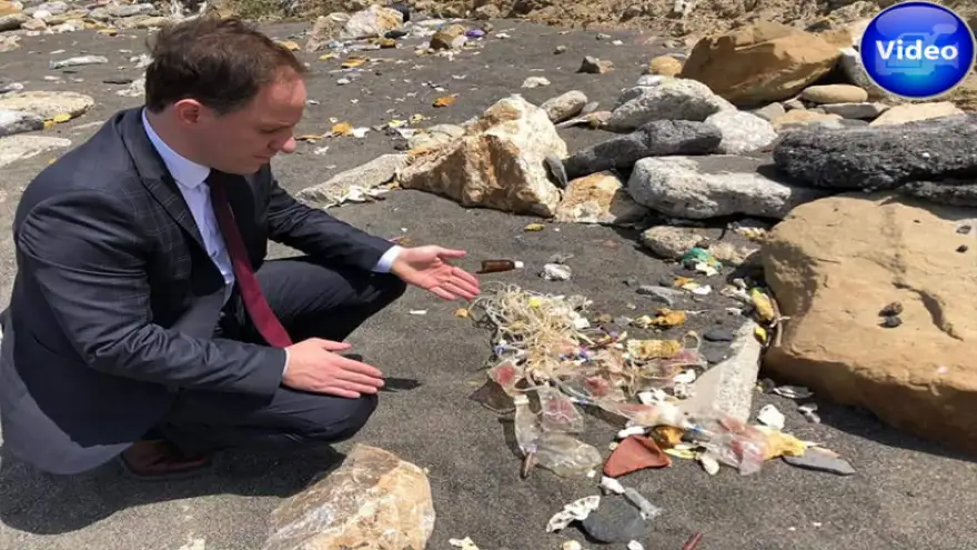 "Birileri, kurum’a Çevre Bakanı olduğunu hatırlatmalı."
