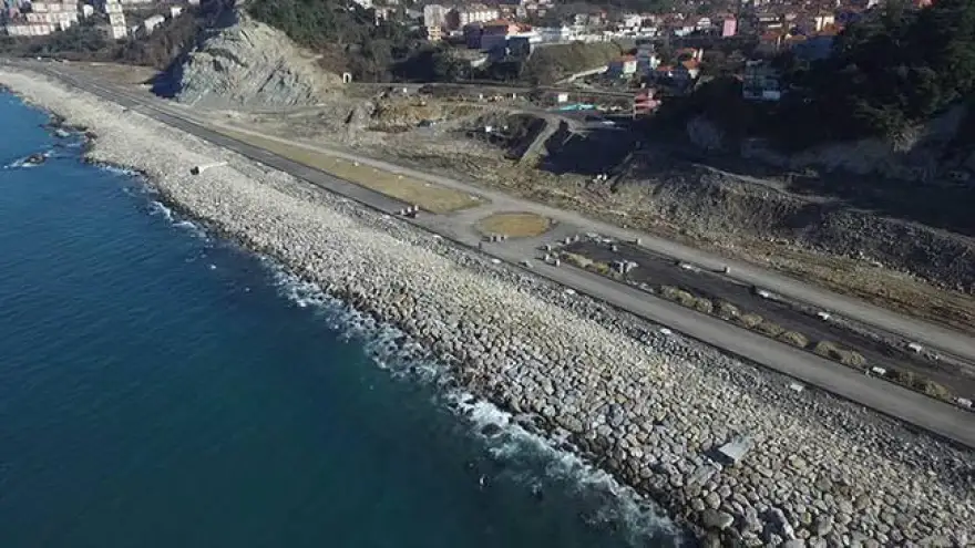 Yavuzyılmaz, Kilimli Sahil Yolu “yolsuzluğuna” el attı
