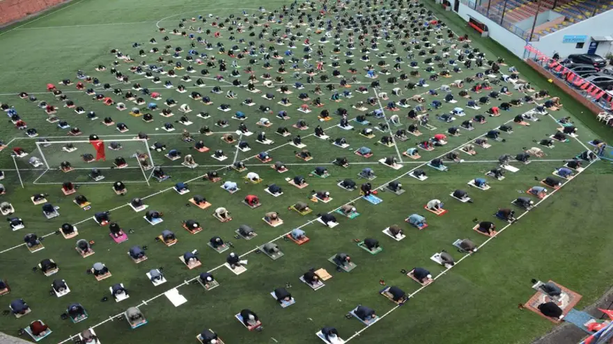 Cuma namazı kılınacak yerler açıklandı