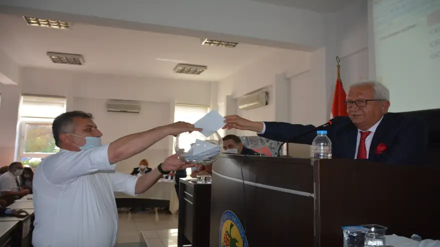 Encümen ve komisyon seçimleri yapıldı