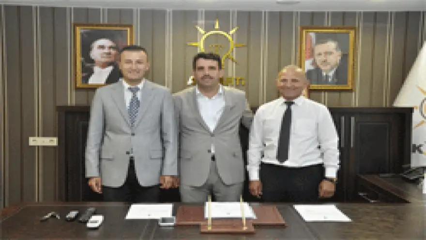 AK PARTİ ÜÇ BELDEYE BAŞKAN ATADI