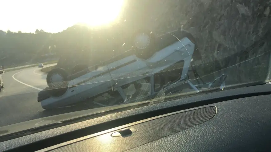 30 Metre'den ana yola çakıldı