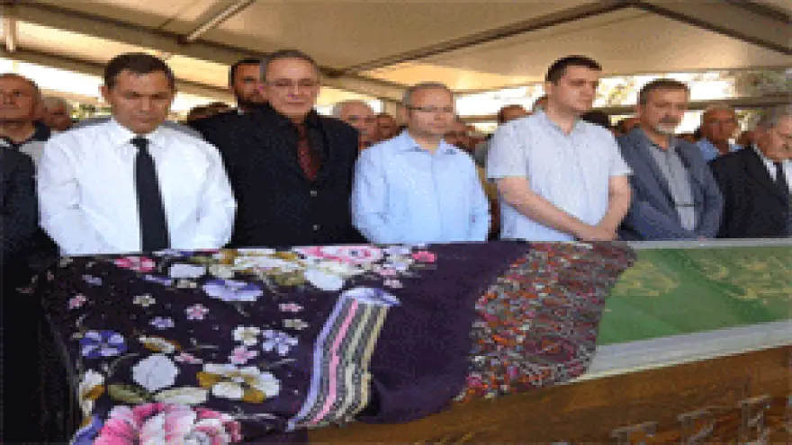 ÖZALP GÖZYAŞLARINI TUTAMADI