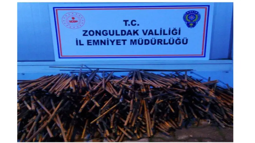 İnşaat demirlerini çalmaya çalışan 2 Kişi yakalandı