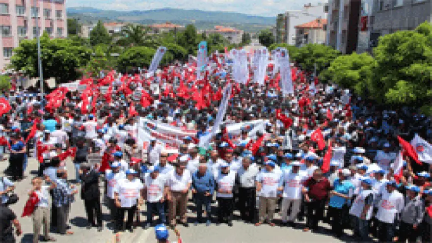 GENEL MADEN-İŞ SENDİKASI,MİTİNGE GÜÇ VERDİ