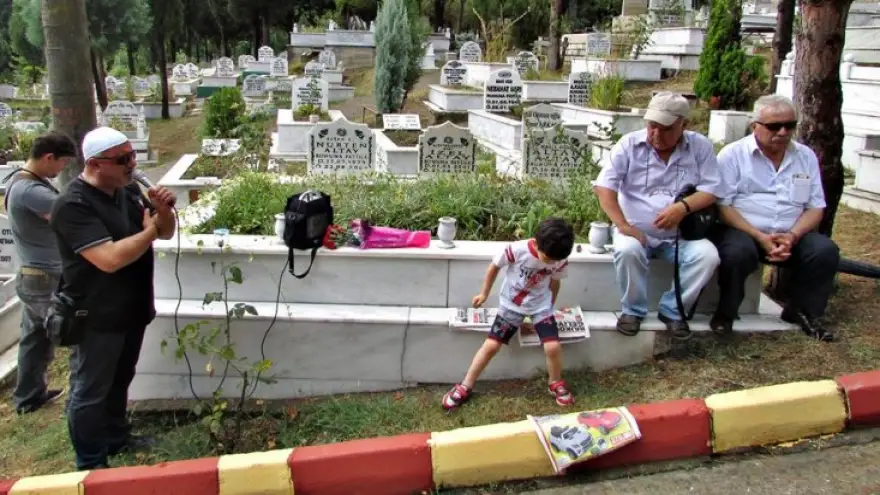 Emekli Öğretmen Halil Altay korona virüse yenik düştü