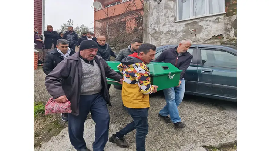 33 yaşındaki genç kendisini doğalgaz borusuna astı..