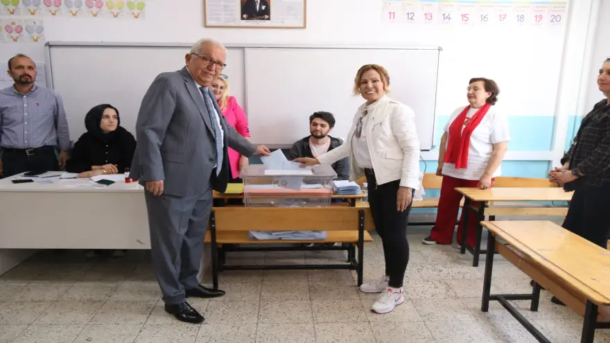 Başkan Posbıyık oyunu kullandı..