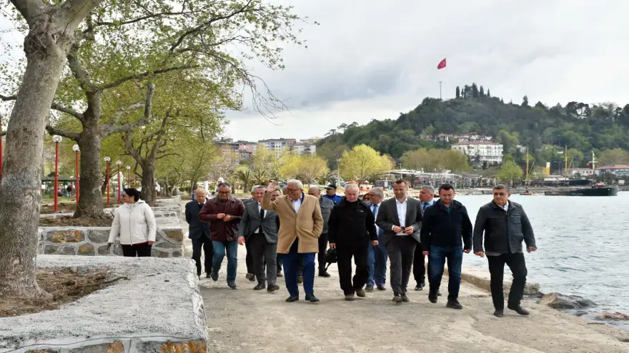Başkan Posbıyık, Sahildeki Çalışmaları Sıkı Takip Ediyor