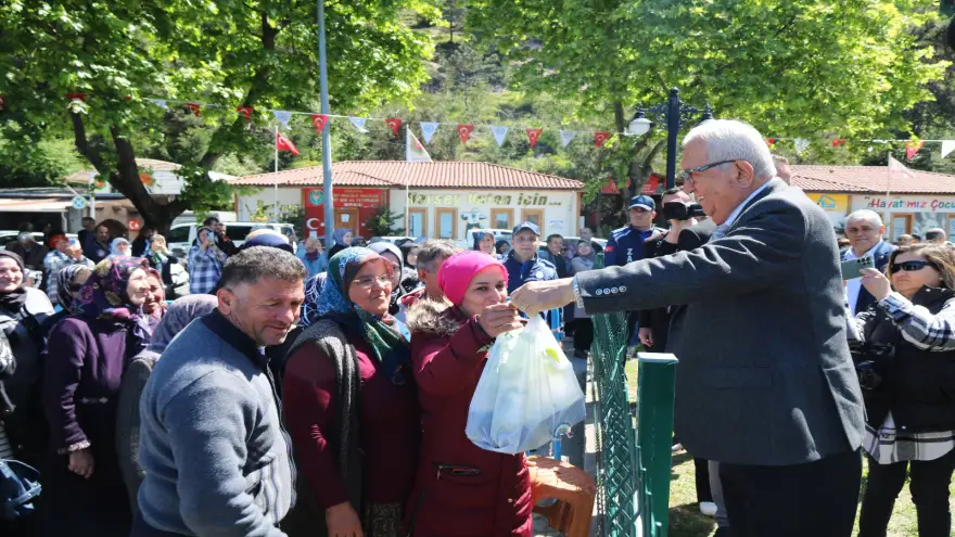 350 bin Ata tohumu fidesi, Kdz. Ereğli halkıyla buluştu...