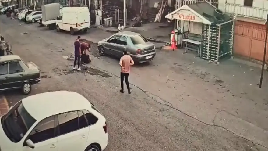 Aracını tamirden almaya gitti, kimliği  belirsiz kişilerin saldırısına uğradı