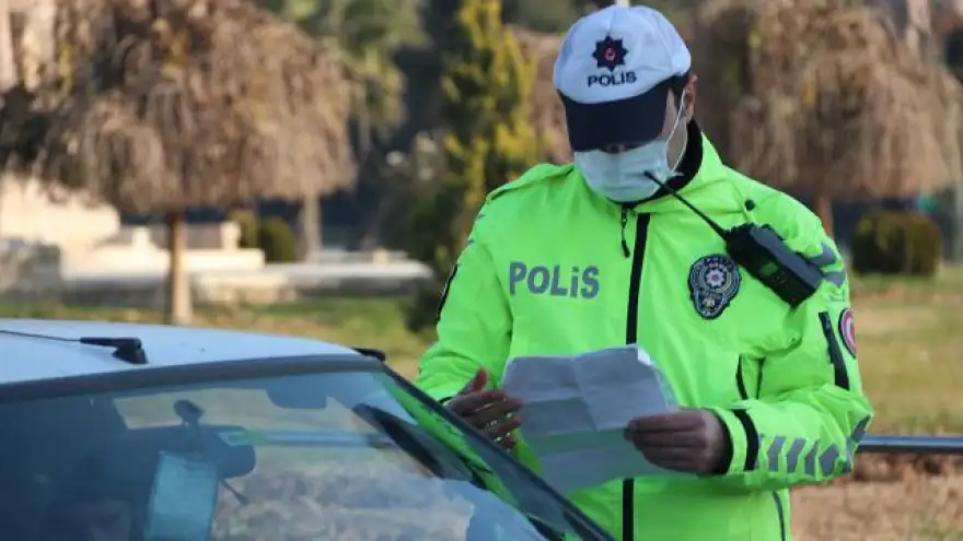 Kısıtlamaya uymayan 24 bin 755 kişiye işlem yapıldı