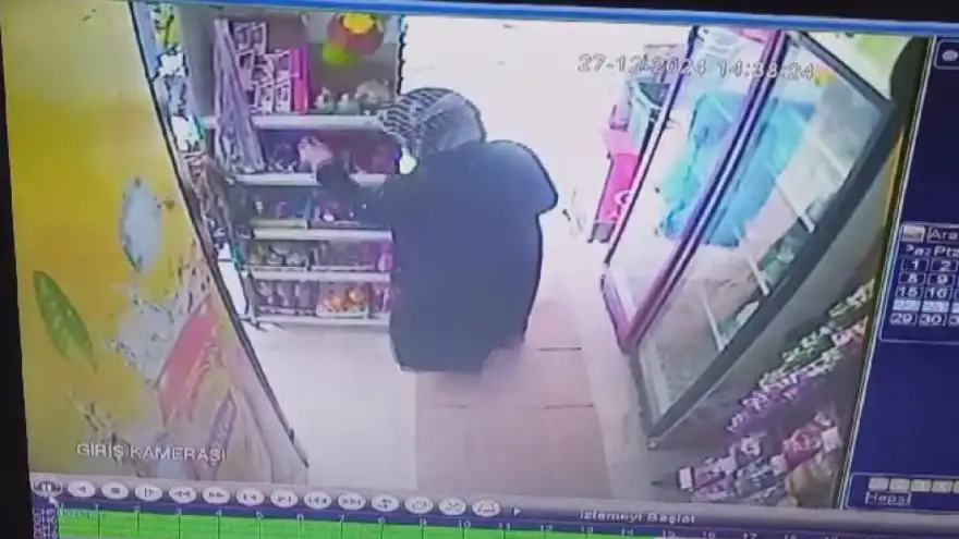 Hırsızlık anı güvenlik kamerasına yansıdı...