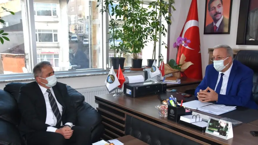 AK Parti, Esnaf Kefalet Kooperatifini ziyaret etti