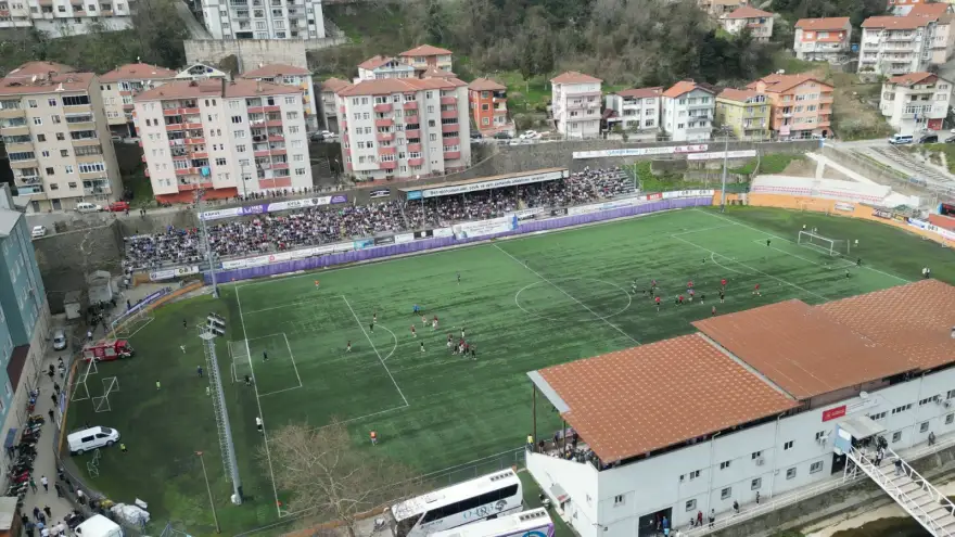 Şehit Vefa Karakurdu Stadyumu ihaleye çıkıyor
