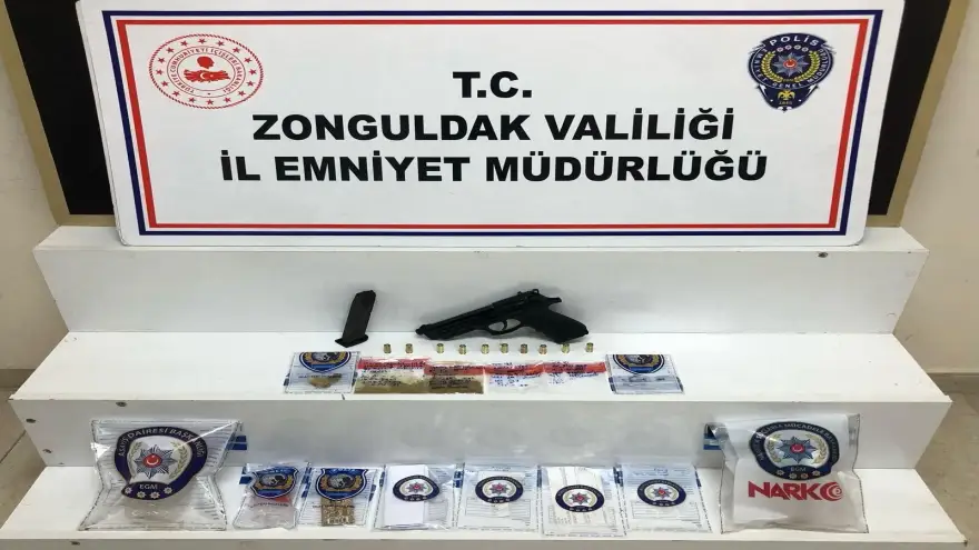 Narkotik ekiplerince uyuşturucu operasyonu düzenlendi..
